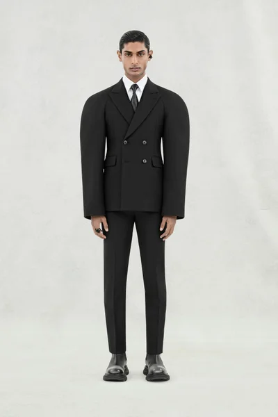 Look 4